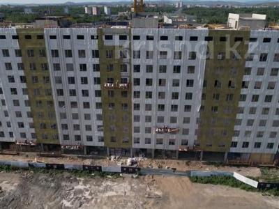 Продажа квартир в Восточно-Казахстанской обл.: 2-комнатная квартира · 55.3 м² · 2/9 этаж, Есенберлина 94 за ~ 26.5 млн 〒 2-комнатная квартира · 55.3 м² · 2/9 этаж, Есенберлина 94 за ~ 26.5 млн 〒 в Усть-Каменогорске