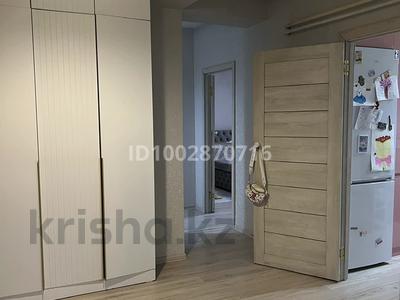 3-бөлмелі пәтер · 86 м² · 10/10 қабат, Есенберлина 13/3, бағасы: 42 млн ₸ в Усть-Каменогорске, Ульбинский