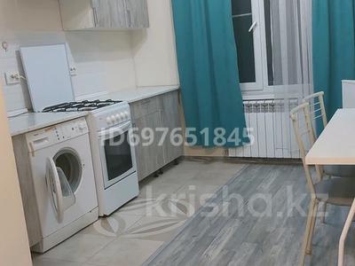 1-комнатная квартира, 40 м², 2/2 этаж помесячно, Ахмадиев Касымбек 4 за 140 000 〒 в Туздыбастау (Калинино)