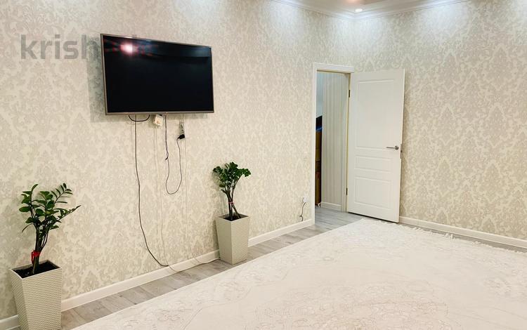 3-комнатная квартира · 102.1 м² · 7/11 этаж, 16-й мкр 11 Panorama за 38 млн ₸ в Актау — фото 2