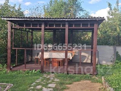 Продажа домов и дачи в Карагандинской обл.: Отдельный дом · 3 комнаты · 70 м² · 6 сот., мкр Городской Аэропорт, Гудермесская 110 — Авто рынок. за 20 млн 〒 Отдельный дом · 3 комнаты · 70 м² · 6 сот., мкр Городской Аэропорт, Гудермесская 110 — Авто рынок. за 20 млн 〒 в Караганде, Казыбек би р-н
