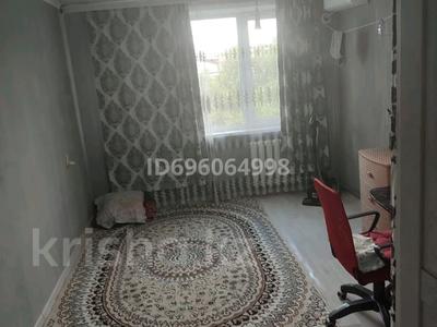 1-комнатная квартира · 18 м² · 4/5 этаж, Хамида чурина 119 — возле 19щкол за 5 млн 〒 в Уральске, мкр Школьник