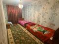 4-комнатная квартира · 76 м² · 1/5 этаж, 17-й микрорайон — Возле аллеи рядом магазин Магнум за 25 000 ₸ в Шымкенте, Аль-Фарабийский р-н — фото 4
