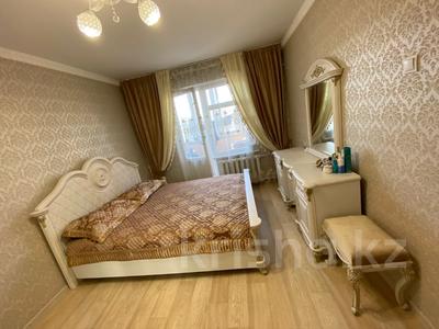 3-комнатная квартира, 70 м², 1/5 этаж, мкр Аксай-4 — улугбека за 35 млн 〒 в Алматы, Ауэзовский р-н