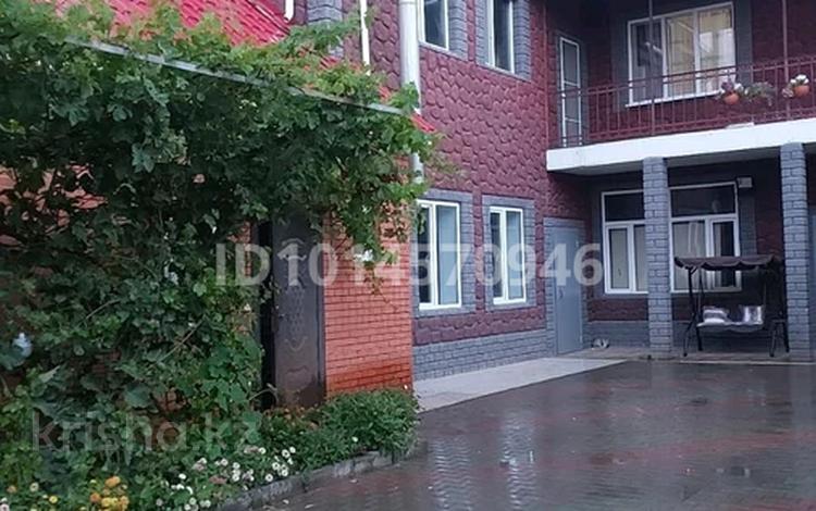 Отдельный дом · 5 комнат · 350 м² · 6 сот., мкр Шанхай, Санкибай батыра 7 — Санкибай батыра 7 за 61 млн ₸ в Актобе — фото 3
