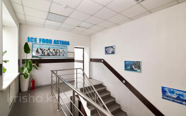 Свободное назначение, офисы, склады, общепит, сельское хозяйство, развлечения · 2167.3 м² за 1.3 млрд 〒 в Астане, Сарыарка р-н — фото 58