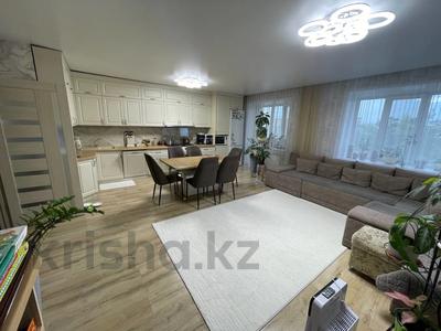 4-бөлмелі пәтер · 127 м² · 3/9 қабат, 8-й Микрорайон 24, бағасы: 78 млн ₸ в Костанае