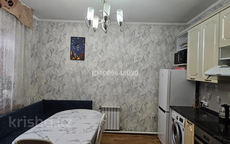 Дом · 4 комнаты · 104 м², Абая 320 — Абая-Чокина за 50 000 ₸ в Павлодаре — фото 11