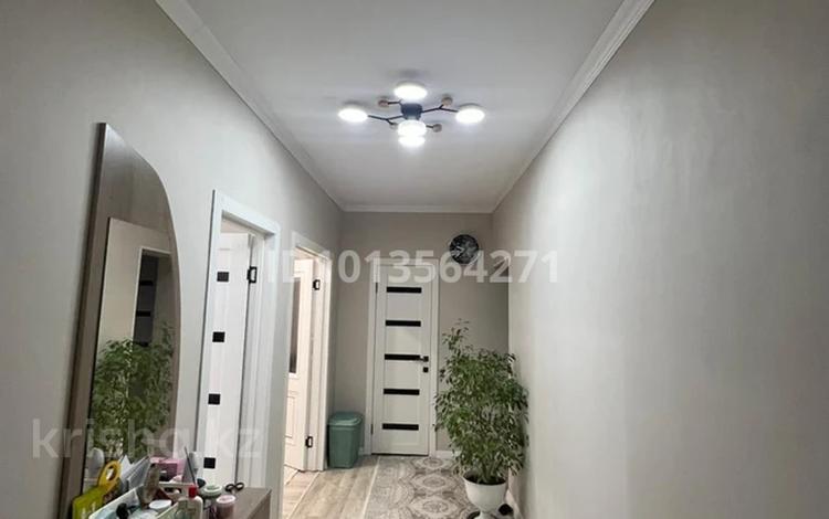 2-комнатная квартира · 69 м² · 2/5 этаж, Ленина 35 за 21 млн ₸ в Аксу — фото 2
