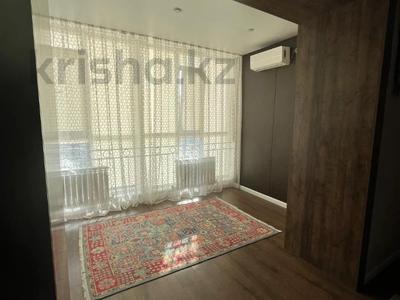 3-бөлмелі пәтер · 132 м² · 8/9 қабат, мкр. Алтын орда, Тауелсиздик, бағасы: 50 млн ₸ в Актобе