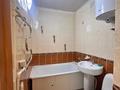 2-бөлмелі пәтер · 46 м² · 3/5 қабат, 17-шағынаудан 46, бағасы: 140 000 ₸ в Караганде, Алихана Бокейханова р-н — фото 4
