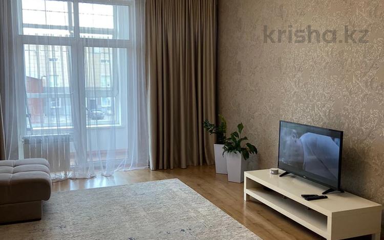 3-комнатная квартира, 90 м², 2/8 этаж, Керей и Жанибек хандар 6