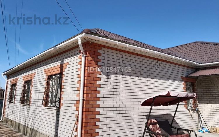 Отдельный дом · 4 комнаты · 140 м² · 7 сот., СК Майский 20 — Келешек за 33 млн 〒 в Актобе, жилой массив Заречный-2 — фото 2