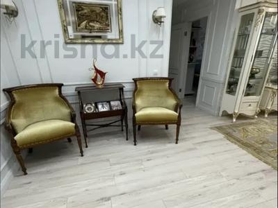 4-комнатная квартира · 140 м² · 6/16 этаж, Республики 42 за 400 000 ₸ в Караганде