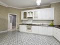 5-комнатная квартира · 220 м² · 2/4 этаж, Орманова — Центральный парк за 800 000 ₸ в Алматы, Медеуский р-н — фото 6