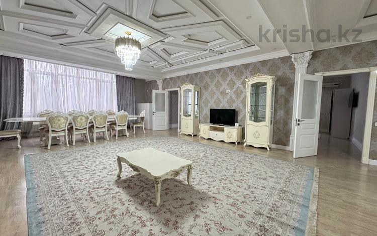 5-комнатная квартира · 220 м² · 2/4 этаж, Орманова — Толе би за 800 000 ₸ в Алматы, Медеуский р-н — фото 80