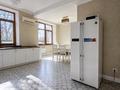 5-комнатная квартира · 220 м² · 2/4 этаж, Орманова — Центральный парк за 800 000 ₸ в Алматы, Медеуский р-н — фото 8