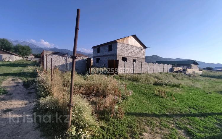 Отдельный дом · 6 комнат · 220 м² · 18 сот., Кожабекова 17 за 30 млн 〒 в Кызылкайрат — фото 2