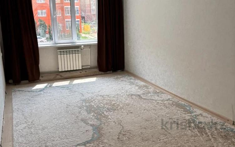 2-бөлмелі пәтер · 60 м² · 2/9 қабат, Самал 92, бағасы: 24 млн ₸ в Уральске — фото 2