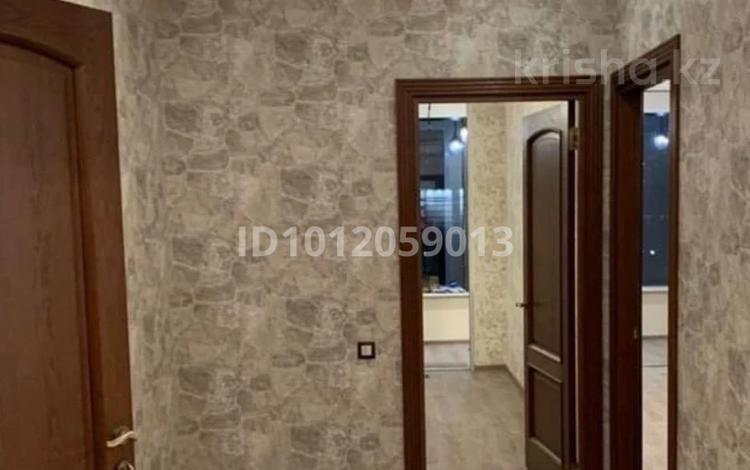2-бөлмелі пәтер · 60 м² · 1/5 қабат, мкр. Алтын орда — Тәуелсіздік Мустафа Шокая, бағасы: 20 млн ₸ в Актобе — фото 5