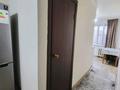 1-комнатная квартира · 49 м² · 5/5 этаж, Мкр. Строитель 42 за 10 000 ₸ в Уральске, мкр Школьник — фото 6