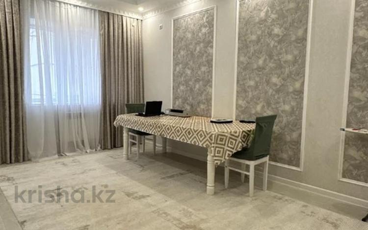 3-комнатная квартира · 80 м² · 3/5 этаж, мкр. Алтын орда 356 за 33 млн 〒 в Актобе — фото 4