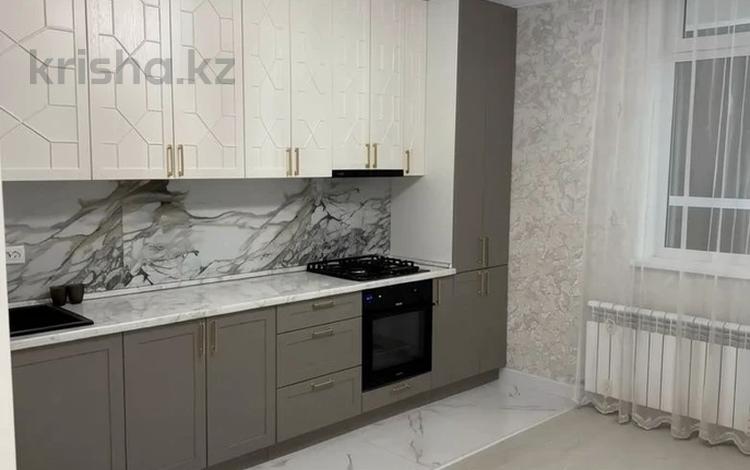 3-комнатная квартира · 130 м² · 3/9 этаж, мкр. Алтын орда за 53 млн ₸ в Актобе — фото 3