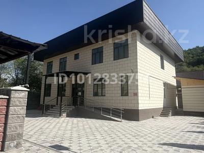 Свободное назначение, офисы, склады, салоны красоты, бани, гостиницы и зоны отдыха, медцентры и аптеки, образование, развлечения · 360 м² за 200 млн ₸ в Алматы