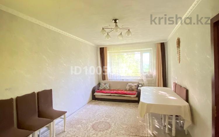 3-бөлмелі пәтер · 62.6 м² · 1/5 қабат, Майкудук, 14й микрорайон 22, бағасы: 12 млн ₸ в Караганде, Алихана Бокейханова р-н — фото 2