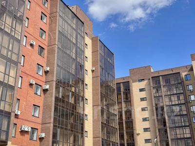 3-комнатная квартира · 90 м² · 1/9 этаж, Бухар Жырау 179/2 — можно в ипотеку за 54 млн ₸ в Павлодаре