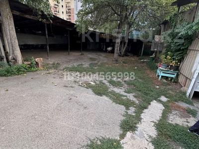 Паркинг · 400 м² · мкр Горный Гигант, Жаркенская 1 за 400 000 〒 в Алматы, Медеуский р-н