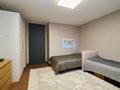 3-комнатная квартира · 129.9 м² · 6/28 этаж, Нажимеденова 4 за 98 млн ₸ в Астане, Алматы р-н — фото 15