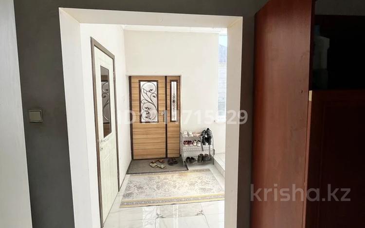 Отдельный дом · 5 комнат · 200 м² · 220 сот., мкр Ынтымак , Аккурай 17 — 54 Школа за 33 млн ₸ в Шымкенте, Абайский р-н — фото 2