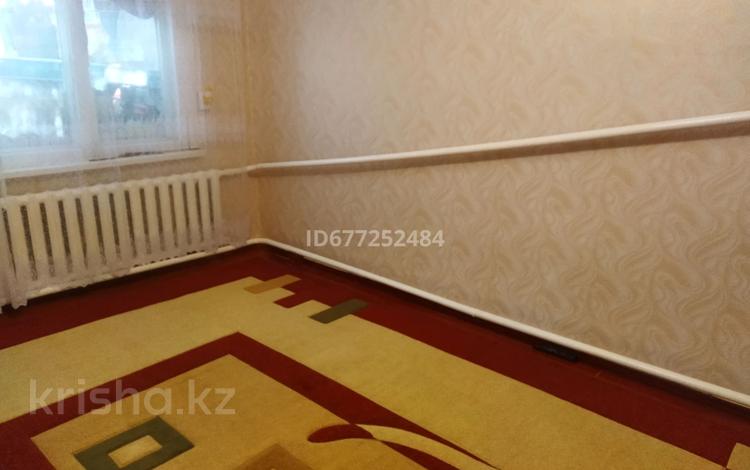 2-бөлмелі пәтер · 57.7 м² · 1/2 қабат, Достық, Пионерская 16, бағасы: 7.5 млн ₸ в Западно-Казахстанской обл., Достык — фото 11