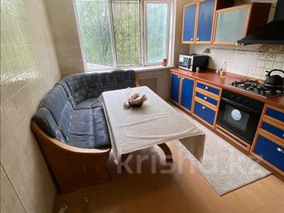3-комнатная квартира · 77 м² · 2/5 этаж, мкр Коктем-1 за 55.9 млн ₸ в Алматы, Бостандыкский р-н
