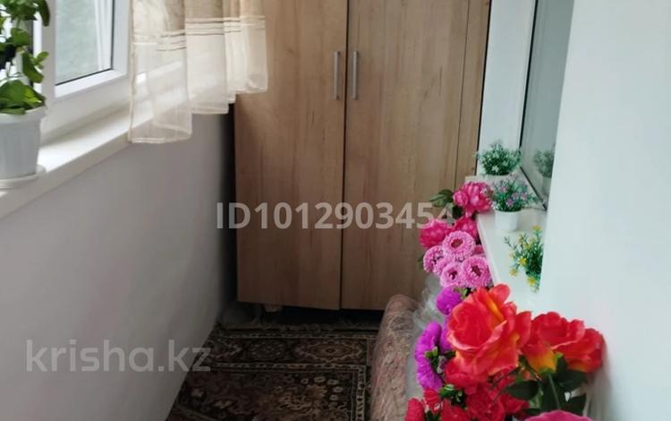 3-комнатная квартира · 70 м² · 1/5 этаж, 5 18 за 17 млн ₸ в Лисаковске — фото 2