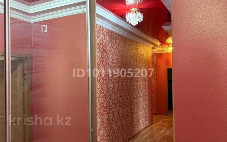 3-комнатная квартира · 110 м² · 9/12 этаж, 29-й мкр 24 за 21 млн ₸ в Актау — фото 2