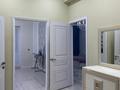 1-комнатная квартира · 54 м² · 3/8 этаж, мкр Нурсая, Абулхаир Хана 41 за 230 000 ₸ в Атырау — фото 3