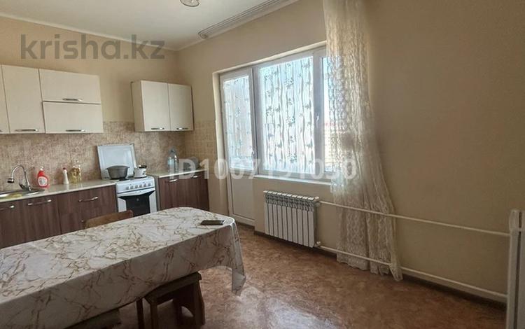 1-бөлмелі пәтер · 49.7 м² · 15/16 қабат, Алмагүл ш/а. 18, бағасы: 13 млн ₸ в Атырау, мкр. Алмагуль — фото 2