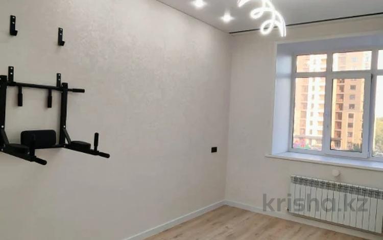 2-бөлмелі пәтер · 43 м² · 4/12 қабат, Юго-Восток ш/а., ​Улица Карбышева 14/3, бағасы: 26.5 млн ₸ в Караганде, Казыбек би р-н — фото 2