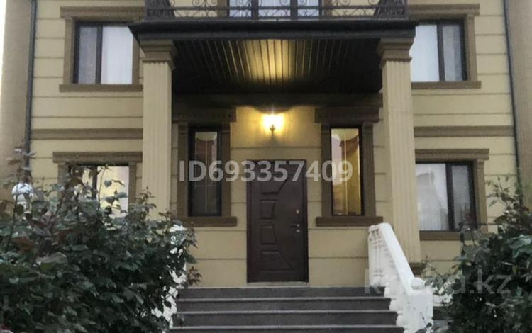 Отдельный дом · 6 комнат · 400 м² · 10.12 сот., 29-й мкр — Толкын-2 за 130 млн ₸ в Актау — фото 2