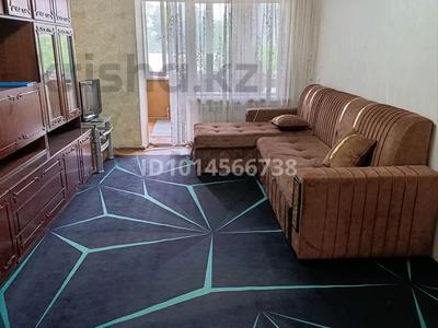 2-комнатная квартира · 50 м² · 4/4 этаж, Момыш улы 4 за 150 000 ₸ в Шымкенте, Аль-Фарабийский р-н