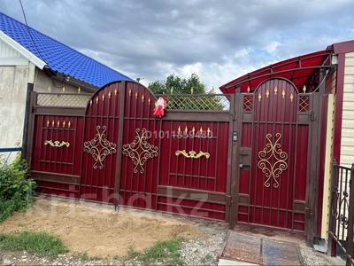 Отдельный дом · 3 комнаты · 61 м² · 6 сот., Акимжанова 43а за 150 000 ₸ в Актобе, мкр. Курмыш