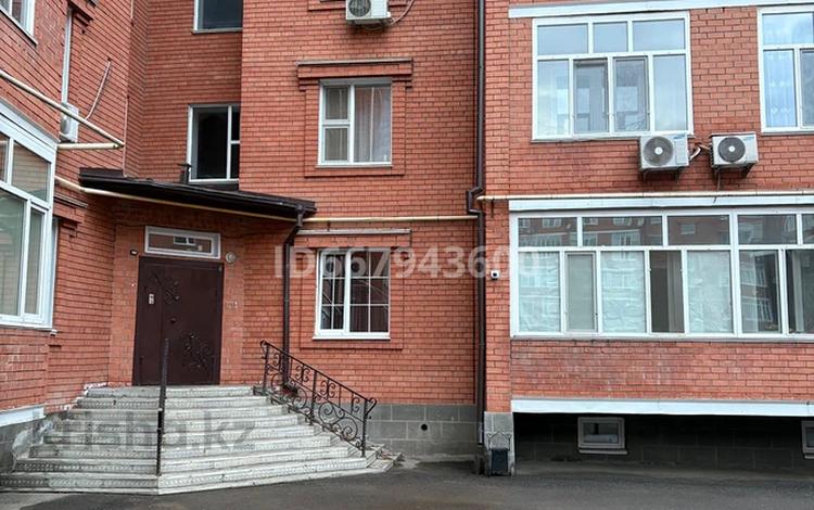 1-бөлмелі пәтер · 58.3 м² · 3/7 қабат, Назарбаева 233/2 — Площадь Маметовой, бағасы: 26 млн ₸ в Уральске — фото 13