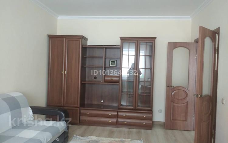 1-комнатная квартира · 44 м² · 6/9 этаж, Е251 4 за 200 000 ₸ в Астане, Нура р-н — фото 2
