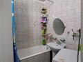2-комнатная квартира · 52 м² · 5/5 этаж, Нурпейсова 1а 74 — Район СМУ-4 рядом номер 2 Музыкальная школа за 19 млн ₸ в Шымкенте — фото 9