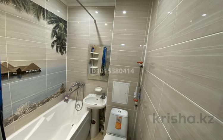 1-комнатная квартира · 40 м² · 2/5 этаж, мкр Нурсая, Таумуш Жумагалиева 51 — Между ЖК Batysmura и ЖК Модерн Сити за 140 000 ₸ в Атырау — фото 2