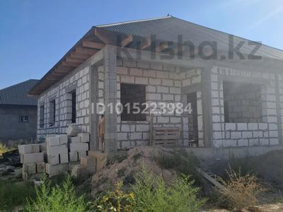 Үйдің бір бөлігі · 6 бөлме · 250 м² · 6 жүзд., Астана 56 — Ментекпе жақын астама көшесінде астама маркеттің артында орналасқан, бағасы: 15 млн ₸ в Береке