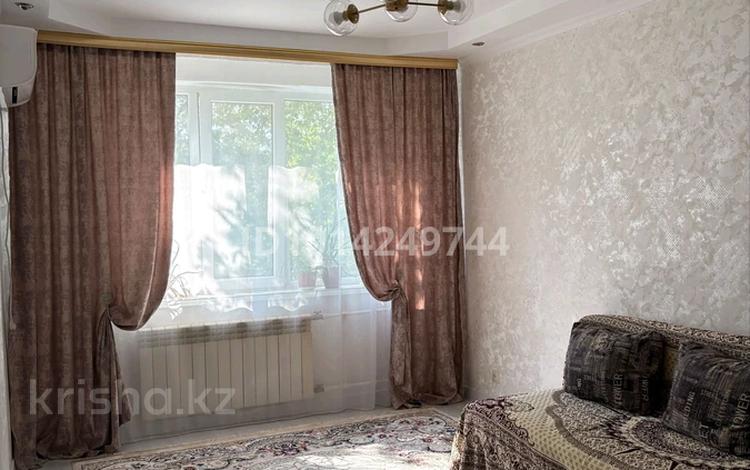 2-комнатная квартира · 56 м² · 3/5 этаж, мкр 8 291/ — Браття жубановых за 18.5 млн ₸ в Актобе — фото 2
