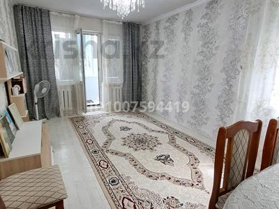 3-бөлмелі пәтер · 63 м² · 4/5 қабат, Хамида чурина 164 — СОШ 19 и магазин Урал, бағасы: 16.8 млн ₸ в Уральске, мкр Школьник
